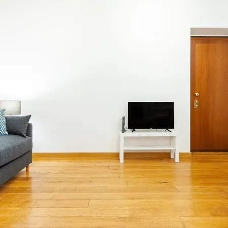 Easyhomes - Station Milan