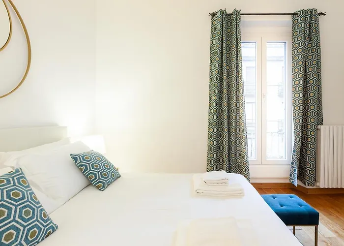 Easyhomes - Station Apartment Mailand